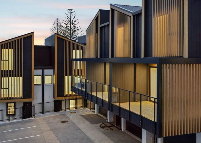  at 5/246 Kepa Road, Mission Bay, Auckland