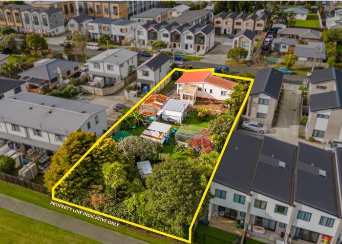  at 13 Arney Road, Ranui, Waitakere City, Auckland