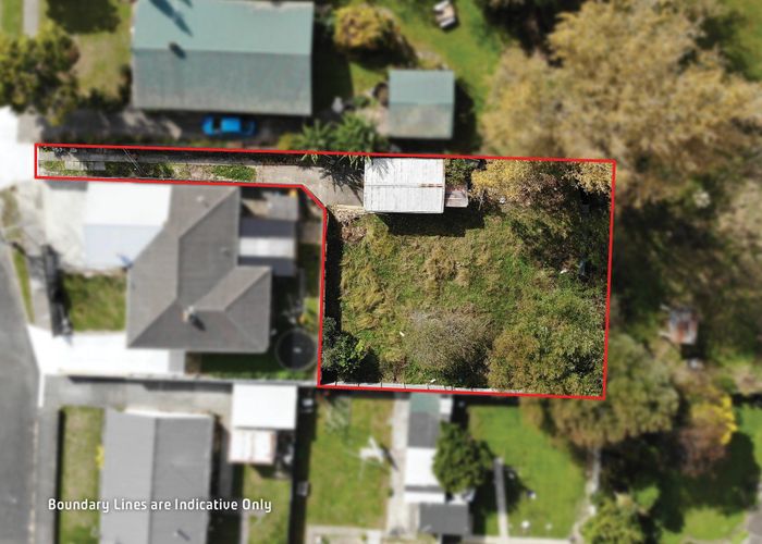  at 33 Dampier Avenue, Awapuni, Palmerston North, Manawatu / Whanganui