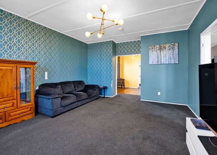  at 25 Milmoe Street, Hawera
