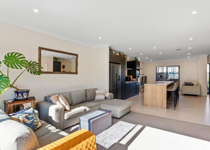  at 54 Pepene Avenue, Conifer Grove, Papakura, Auckland