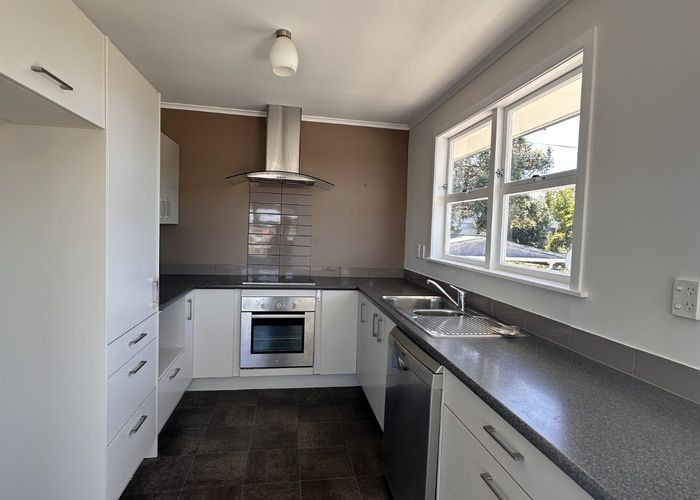  at 211A Sunnynook Road, Wairau Valley, Auckland