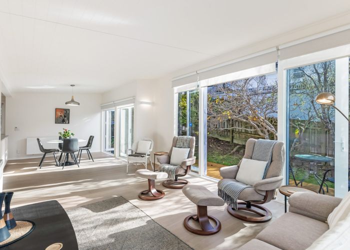  at 4 Darwin Street, Karori, Wellington, Wellington