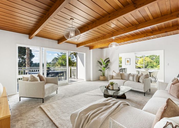  at 2/35A Rangatira Road, Beach Haven, North Shore City, Auckland