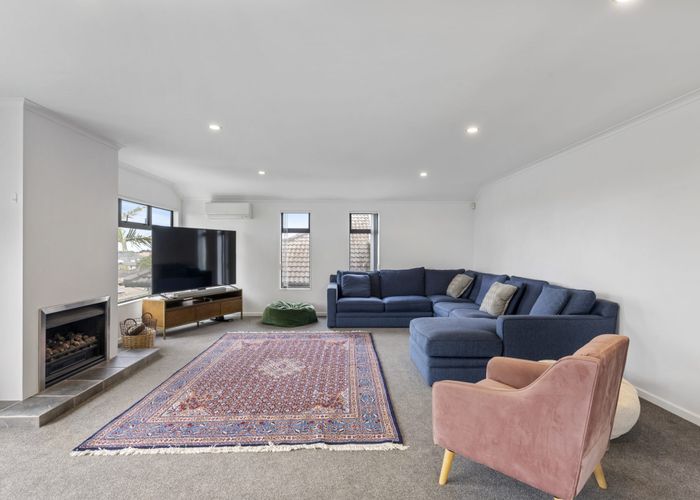  at 16 Pat O'Connor Place, Manurewa, Auckland