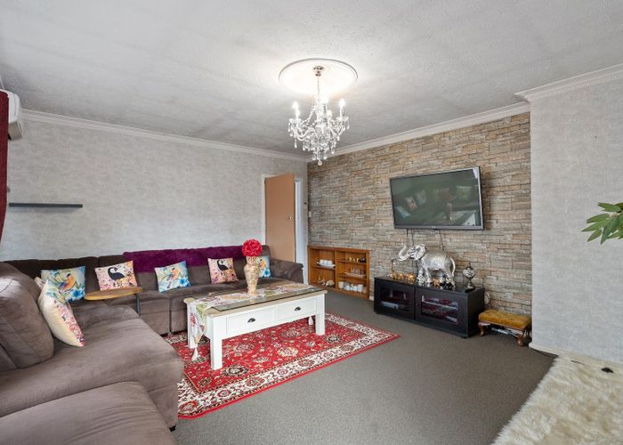  at 205 Main North Road, Redwood, Christchurch City, Canterbury