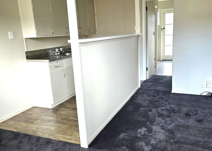  at 4/18 Herbert Road, Mount Eden, Auckland City, Auckland