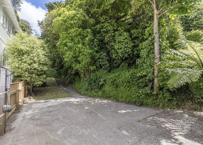  at 23 Laura Avenue, Brooklyn, Wellington, Wellington