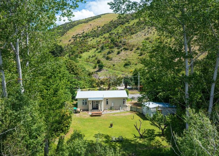  at 5573 Ettrick-Raes Junction Road, Millers Flat, Roxburgh