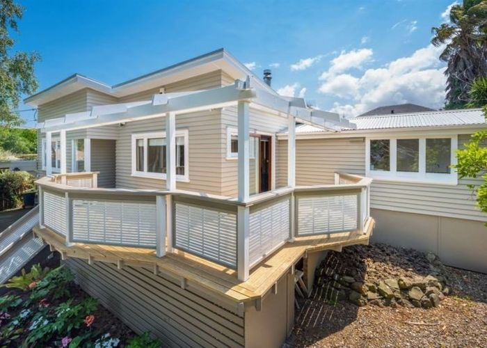  at Massey, Waitakere City, Auckland