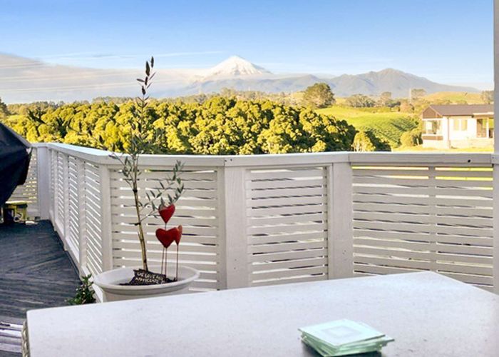  at 12 Ash Place, Whalers Gate, New Plymouth, Taranaki