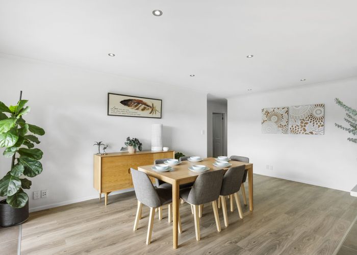  at 18 Blakewell Place, Beachlands, Auckland
