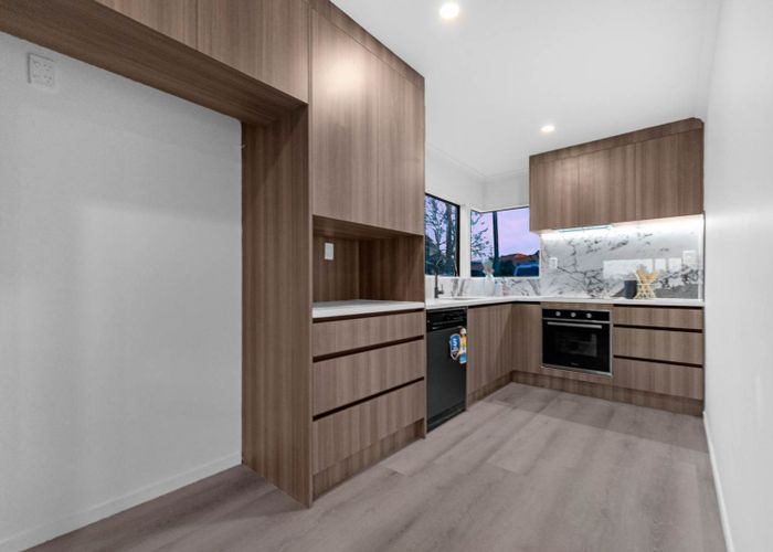  at 10K Rathgar Road, Henderson, Waitakere City, Auckland