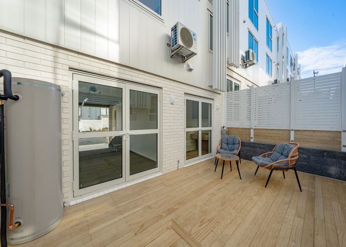  at 188 Forrest Hill Road, Forrest Hill, North Shore City, Auckland