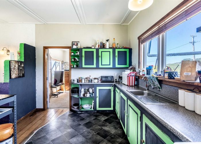  at 134 Mokomoko Road, Omaui