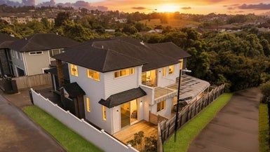  at 1 Lancia Way, Oteha, Auckland