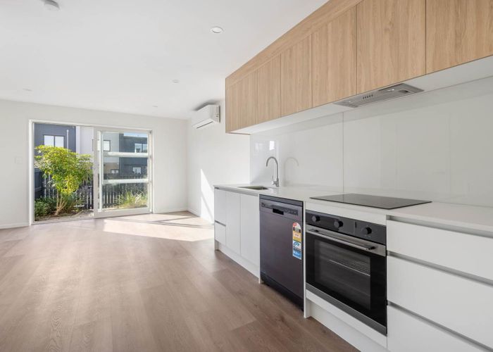  at 343 Glengarry Road, Glen Eden, Auckland