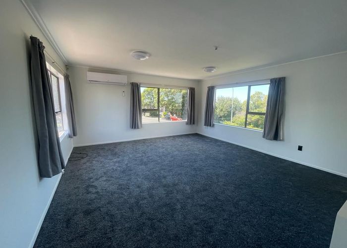  at 41 College Road, Northcote, Auckland