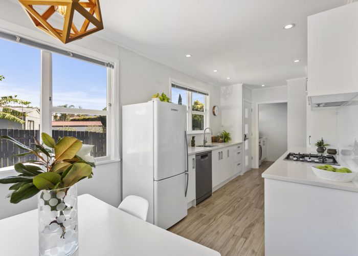 at 17B Roseneath Place, Birkdale, Auckland