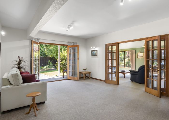  at 19B Kingham Place, Avonhead, Christchurch City, Canterbury