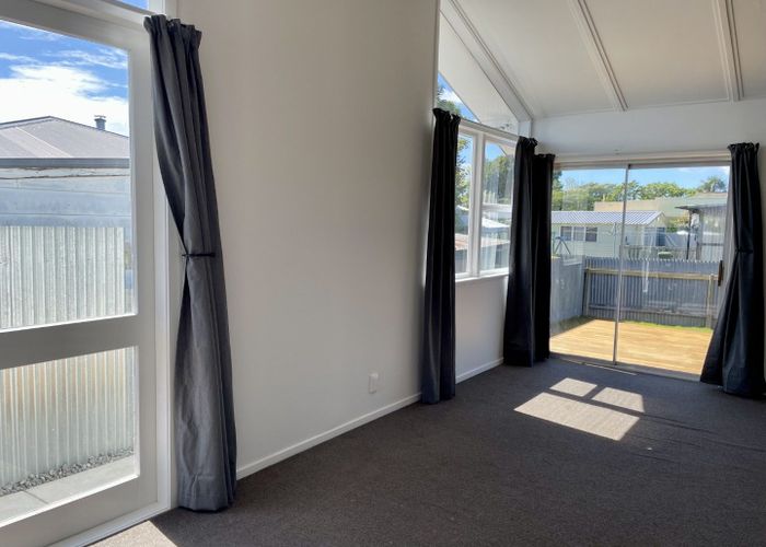  at 2 Nicholson Street, Mayfair, Hastings