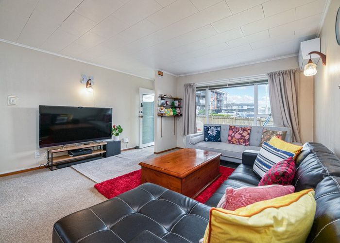  at 2/29 Nikau Street, New Lynn, Waitakere City, Auckland