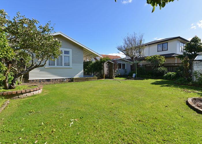  at 11 Birch Street, Lower Hutt, Lower Hutt, Wellington