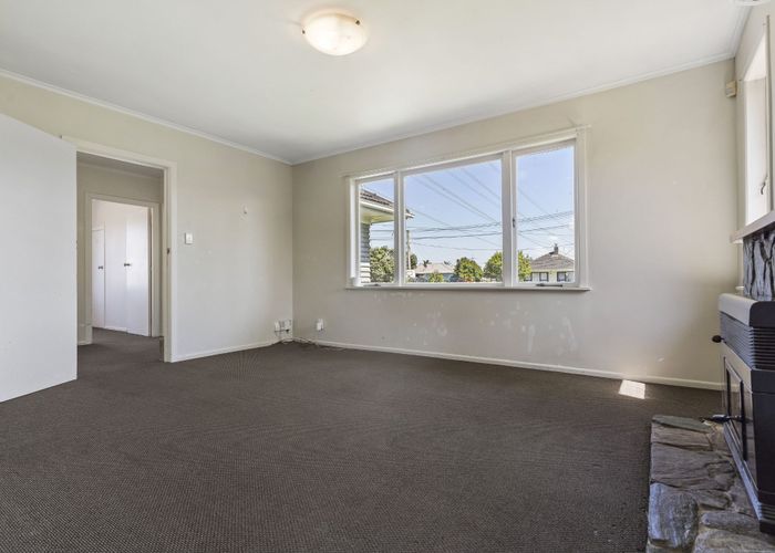  at 9 Leslie Place, Otara, Auckland