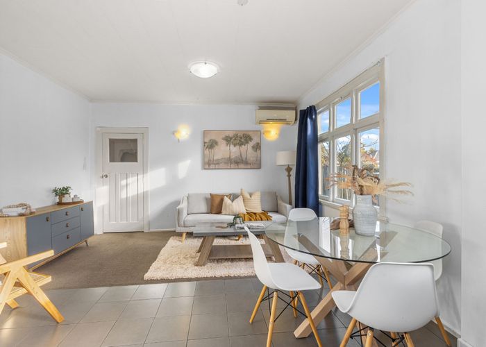 at 1/13 Frederick Street, Waltham, Christchurch City, Canterbury