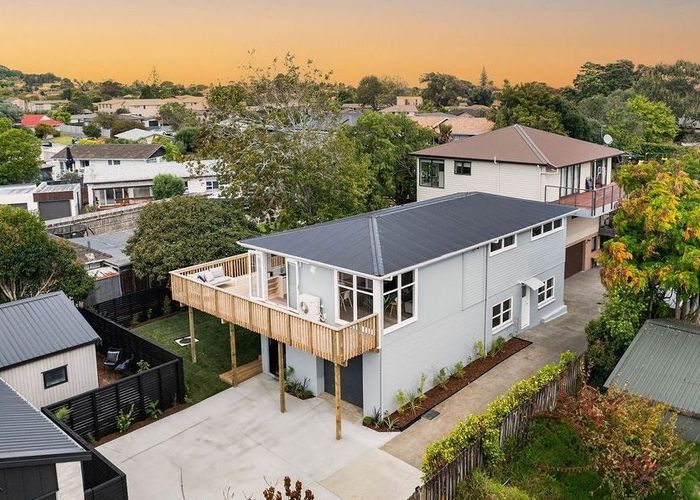  at 36 Muir Avenue, Mangere Bridge, Manukau City, Auckland