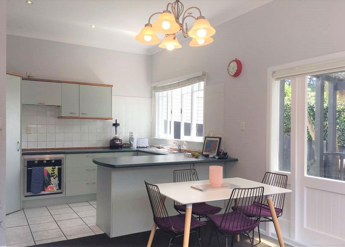  at 47 Eskdale Road, Birkenhead, North Shore City, Auckland