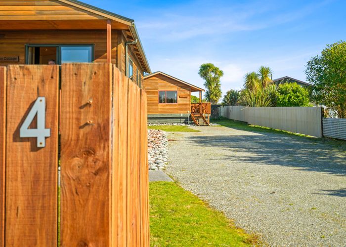  at 4 Russell Street, Okarito, Westland, West Coast