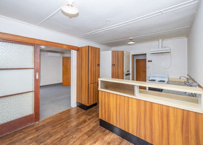  at 81 Cameron Road, Hamilton East, Hamilton