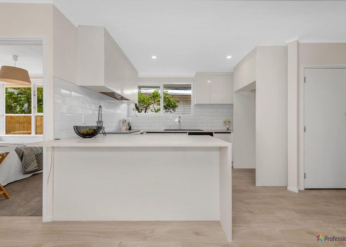  at 108 Tennessee Avenue, Mangere East, Manukau City, Auckland