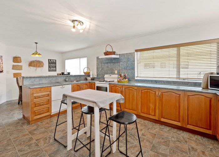  at 48 Robinson Avenue, Holdens Bay, Rotorua, Bay Of Plenty