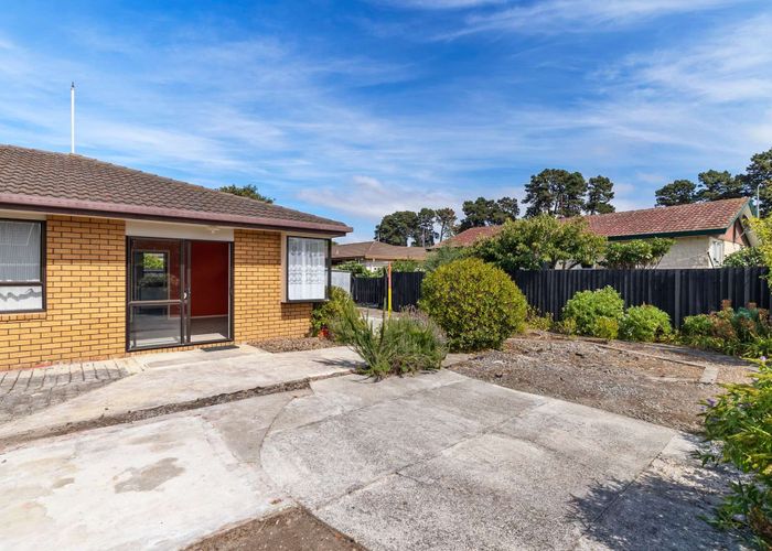  at 15B Glenbyre Place, Bromley, Christchurch