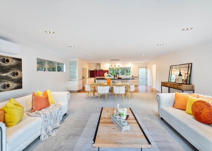 at 143 Sunnynook Road, Forrest Hill, Auckland