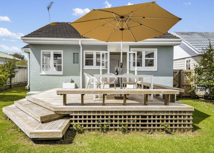  at 22 Panorama Road, Mount Wellington, Auckland