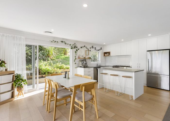  at 8 Opaoa Way, Aotea, Porirua