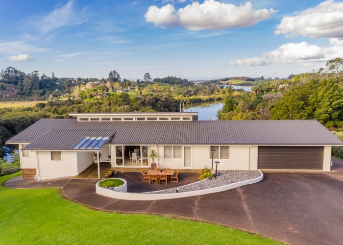 Free property data for 54 Riverview Road, Kerikeri homes.co.nz