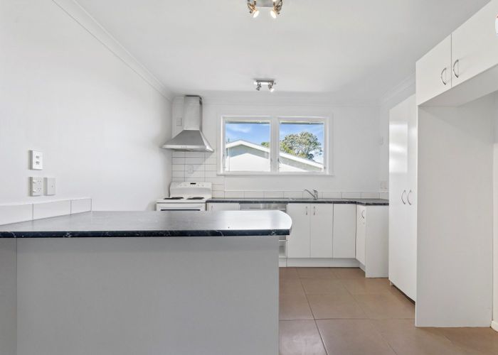  at 43 Stewart Drive, Newlands, Wellington