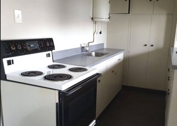  at 1/76 Shakespeare Road, Bluff Hill, Napier, Hawke's Bay