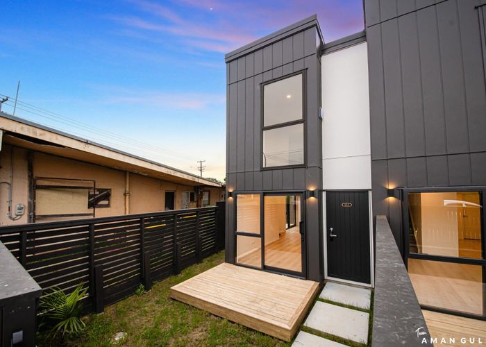  at A-E/36 Parker Avenue, New Lynn, Waitakere City, Auckland