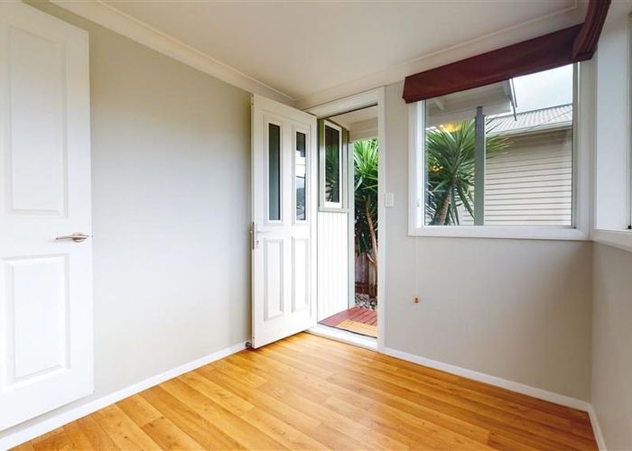  at 30 South Street, Petone, Lower Hutt, Wellington