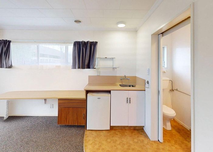  at 6/206 Fitzherbert Avenue, West End, Palmerston North, Manawatu / Whanganui