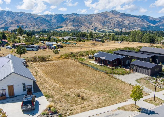  at 12 Sarges Way, Lake Hāwea