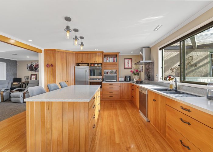  at 195 Purakaunui Road, Mihiwaka, Port Chalmers