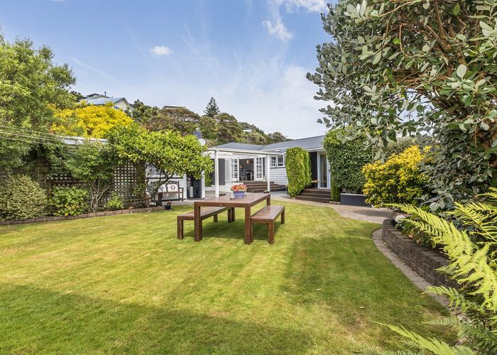  at 27 Cluny Road, Plimmerton, Porirua, Wellington