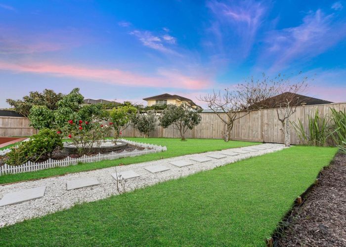  at 8 Milano Boulevard, Karaka, Franklin, Auckland
