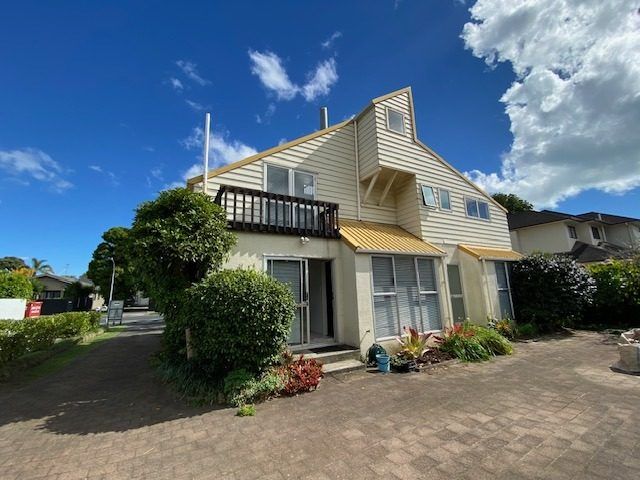  at 50 Hattaway Avenue, Bucklands Beach, Manukau City, Auckland